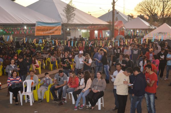Cartelas de bingo do Arrai&aacute; Beneficente do HSV est&atilde;o dispon&iacute;veis para venda no Sindicato Rural